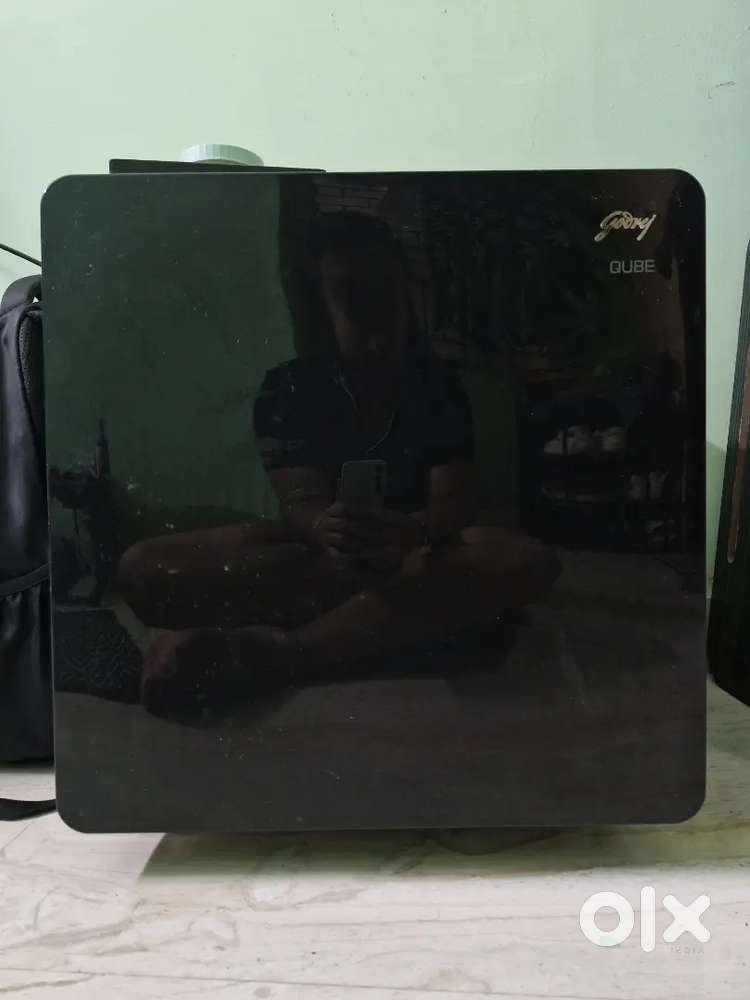 Godrej Qube Mini Fridge – Silent, Compact & Stylish Perfect Condition