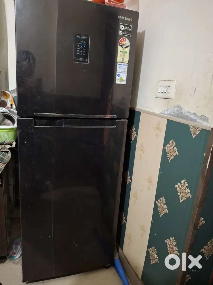 Refrigerator 324 liters samsung double door convertible