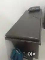 Physiotherapy bed
