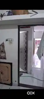 New hom Parchesh