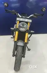 TRIUMPH SPEED 400