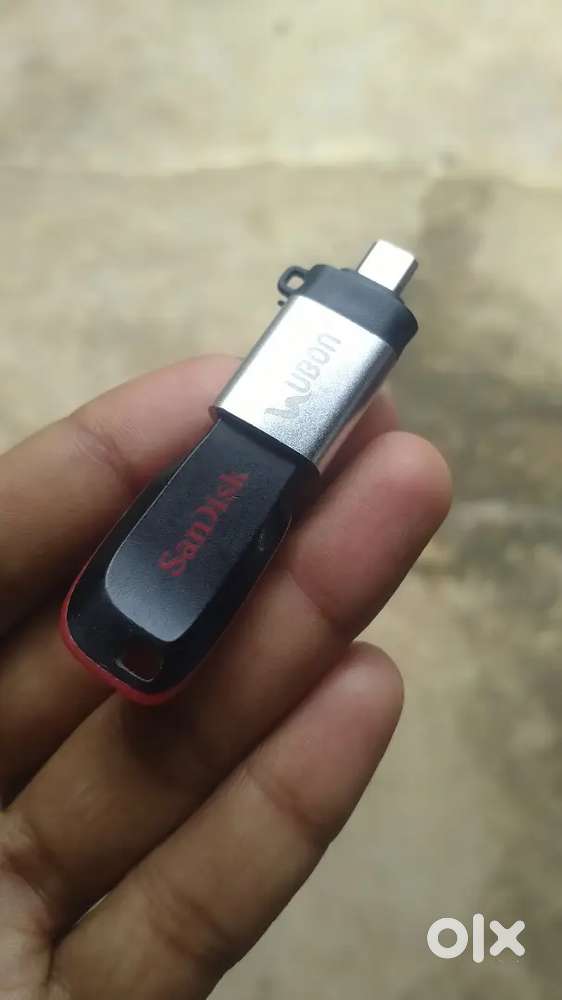 SanDisk pendrive 16gb