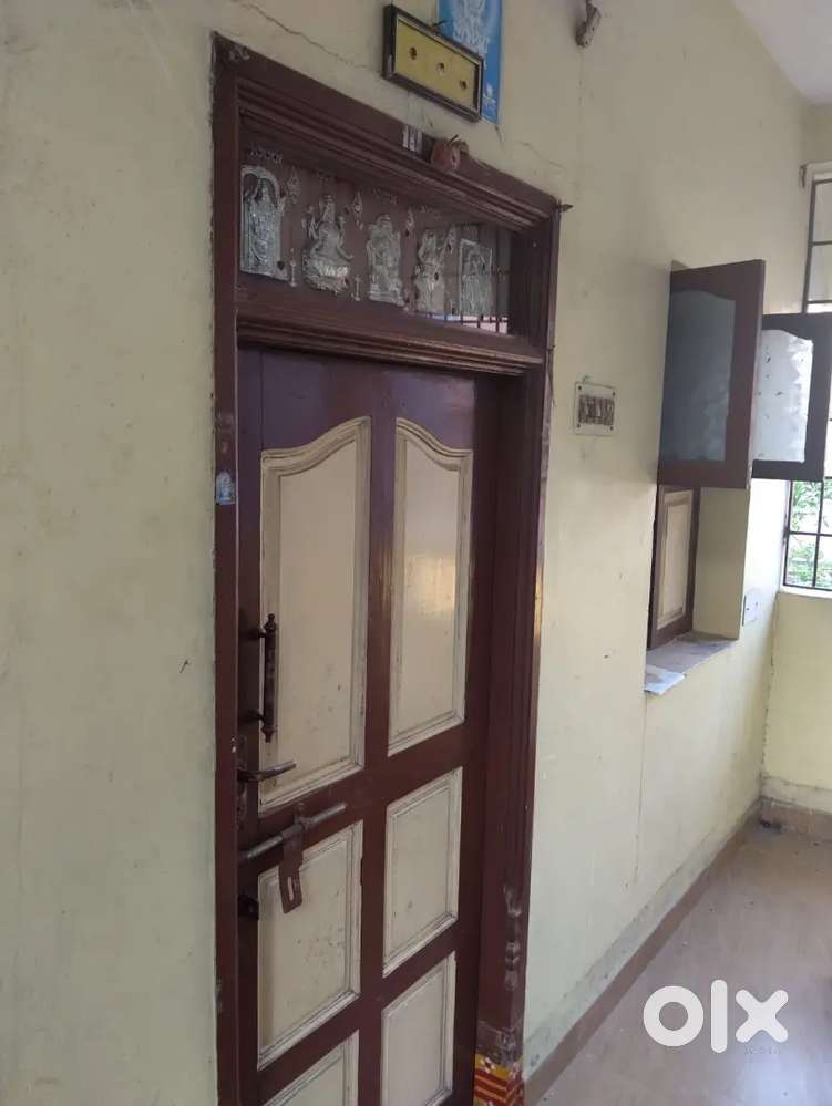 2 BHK House for Rent in Karayanchavadi