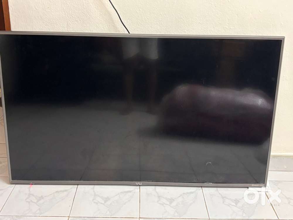VU 55” TV Screen damage