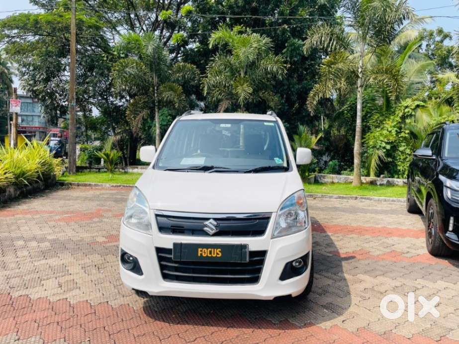 Maruti Suzuki Wagon R VXI, 2017, Petrol