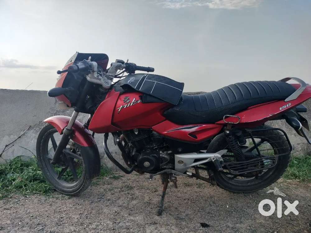 Pulsar 150