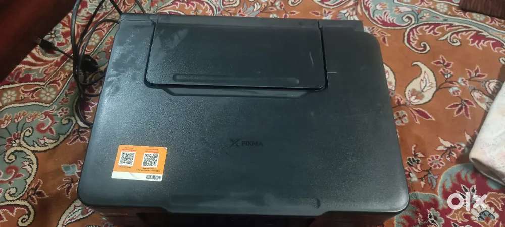 Printer canon (2Year old but in brand new condition)