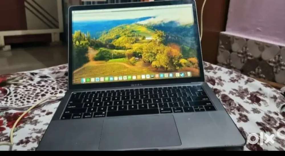 Macbook Air 2018 i5