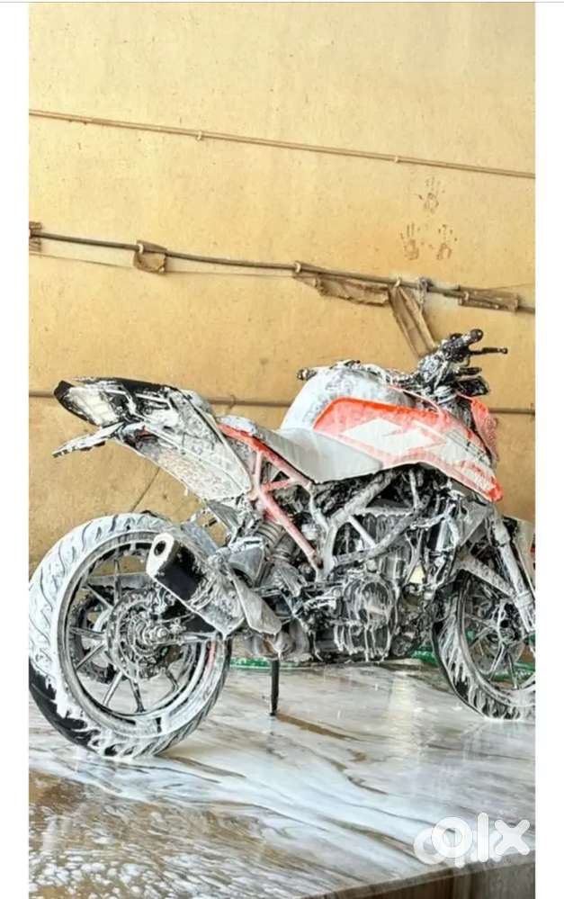 Good condition showroom service and Brand new Tyre