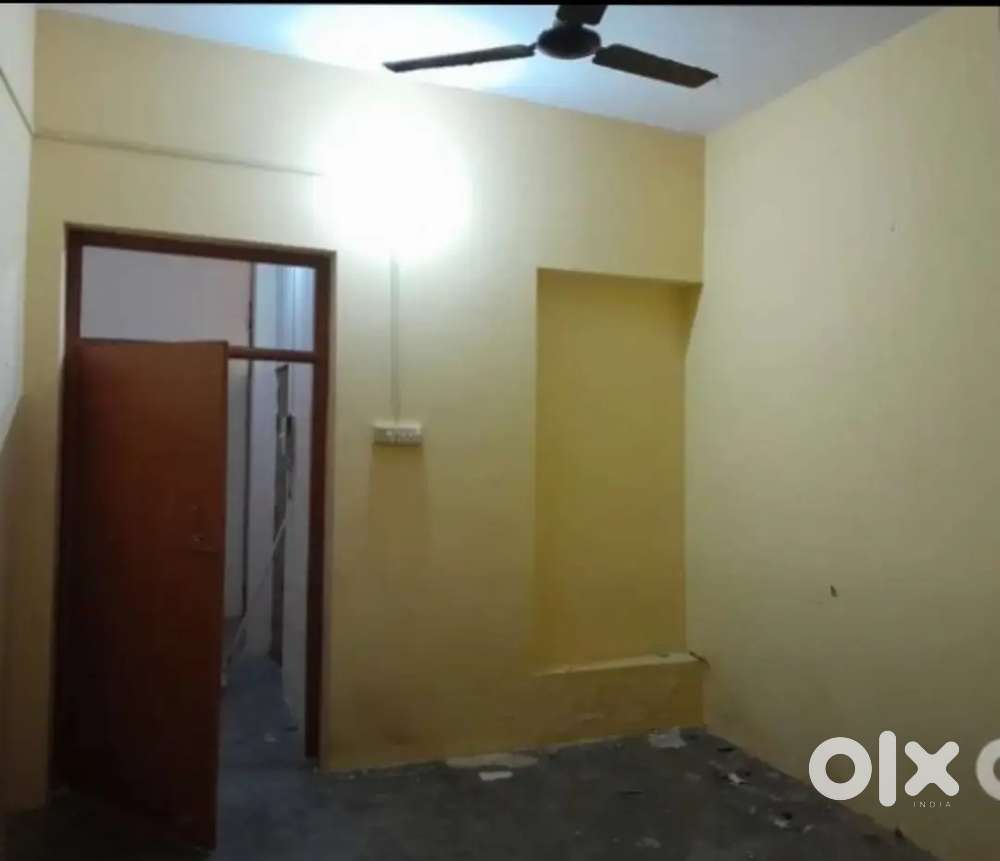 Independence floor for rent