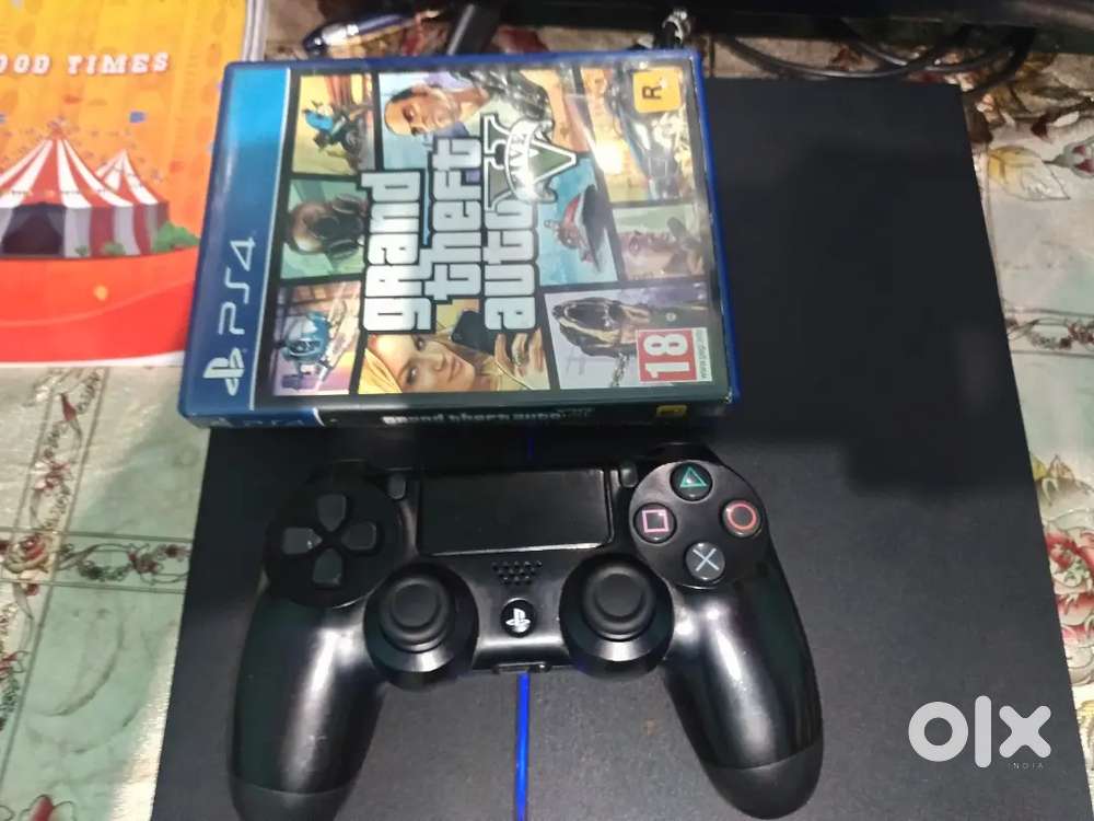 PS4(playstation) in brand new condition 31 games
