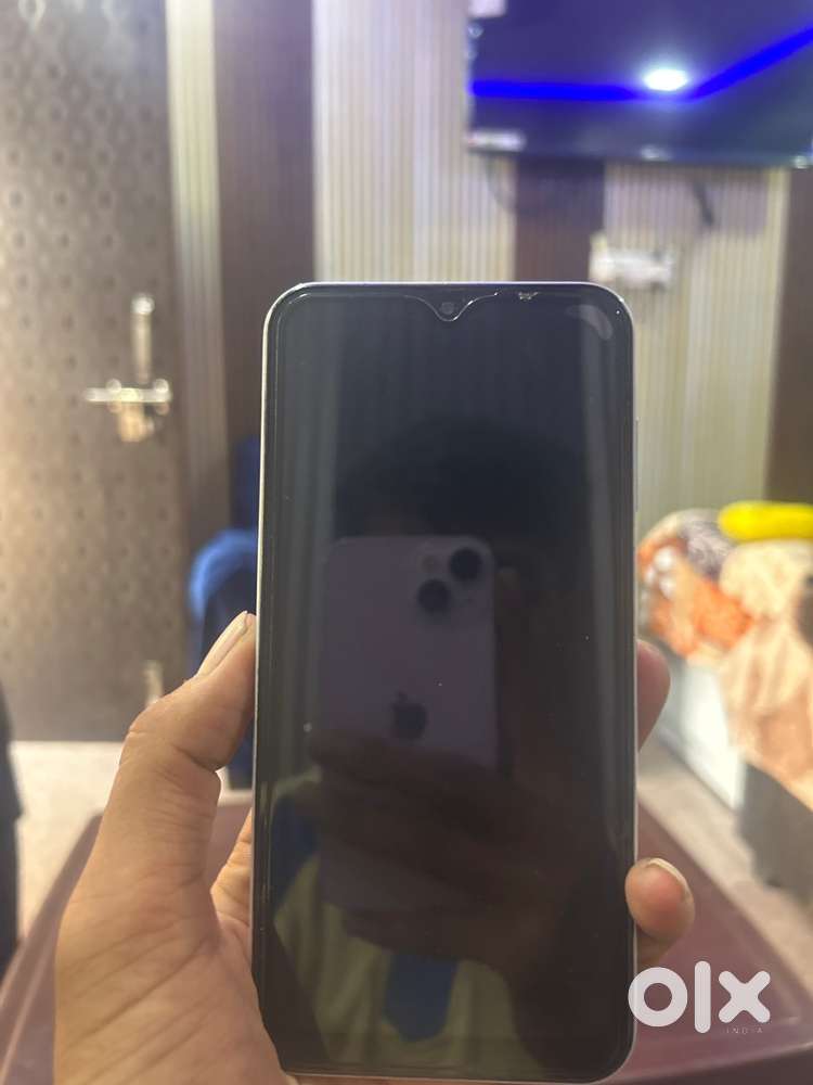 “Sumsung Galaxy A15- Power meets style” “Smart, Sleek, and Speedy”