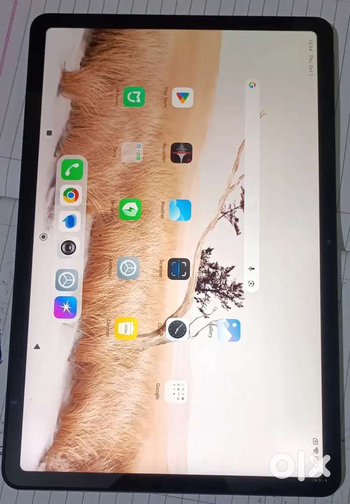 New tablet only 7 days old.. without any scratches..