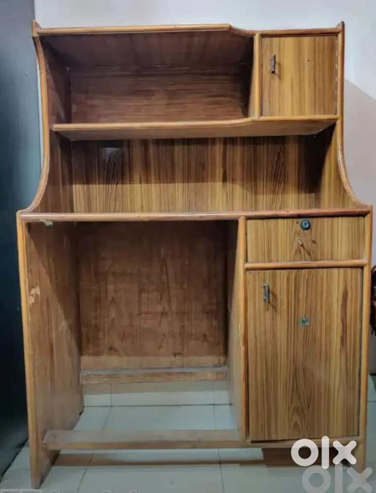 Study table