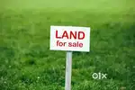 Land (7.132 cent) with old home & shop for sale in North Paravur Town