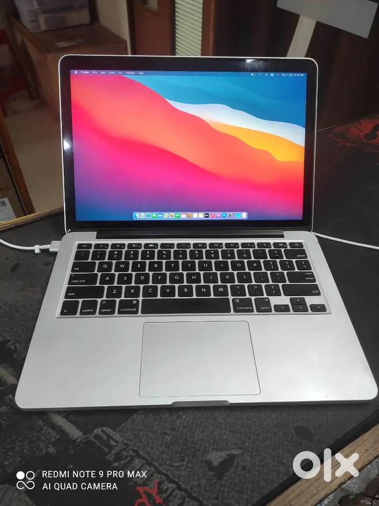 Macbook Pro Retina i5, 8gb RAM, 256 SSD, 2gb graphics