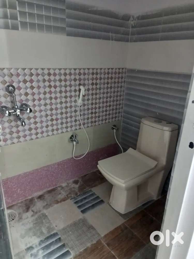 1RK PENT ROOM FOR RENT AT TOLICHOWKI NEAR ROAD BACHELOR'S AND FAMILIES