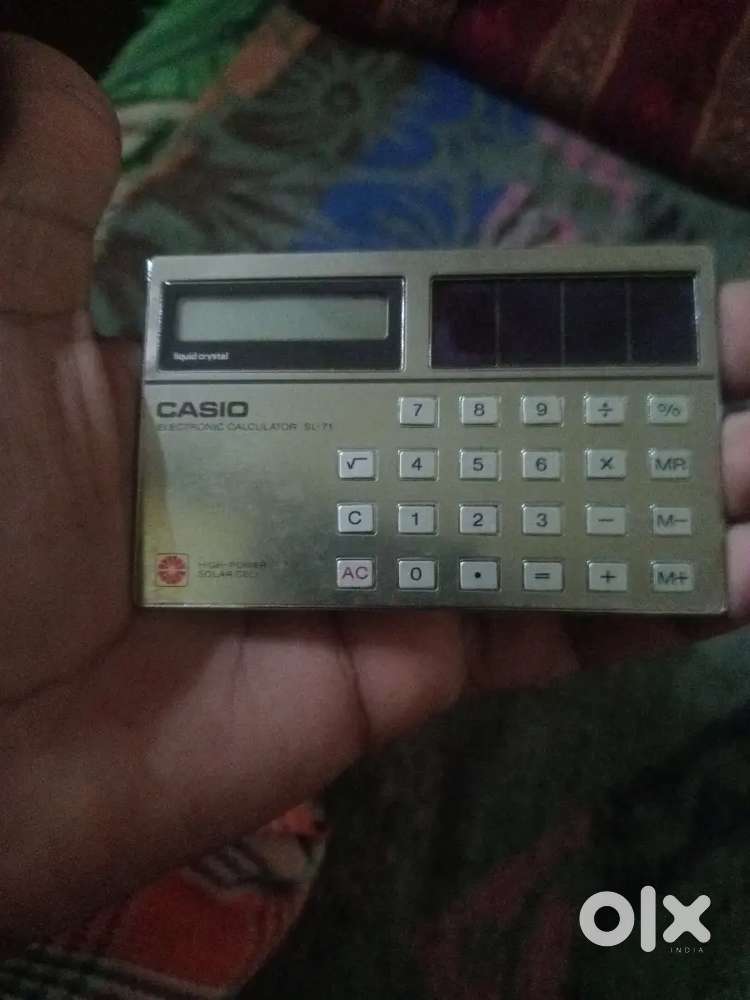 Old casio SL-71 calculator for sale -Rare vintage model.