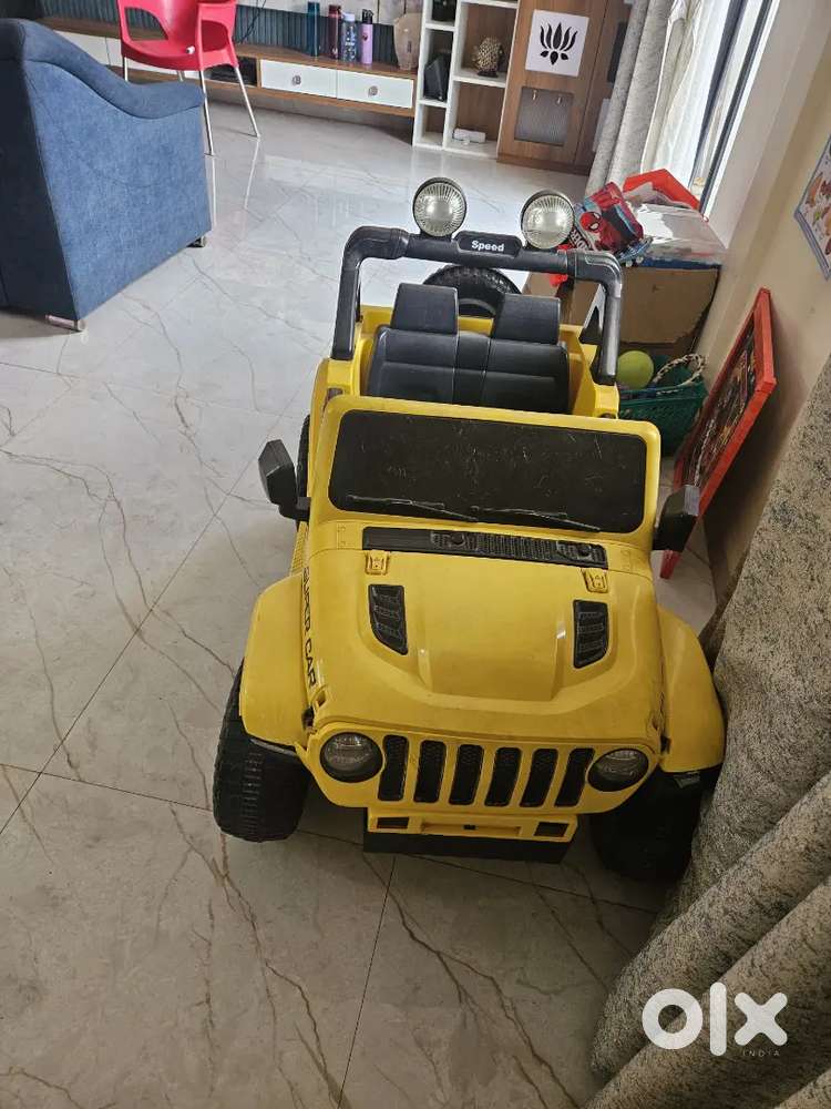 2 year old toy car in working condition