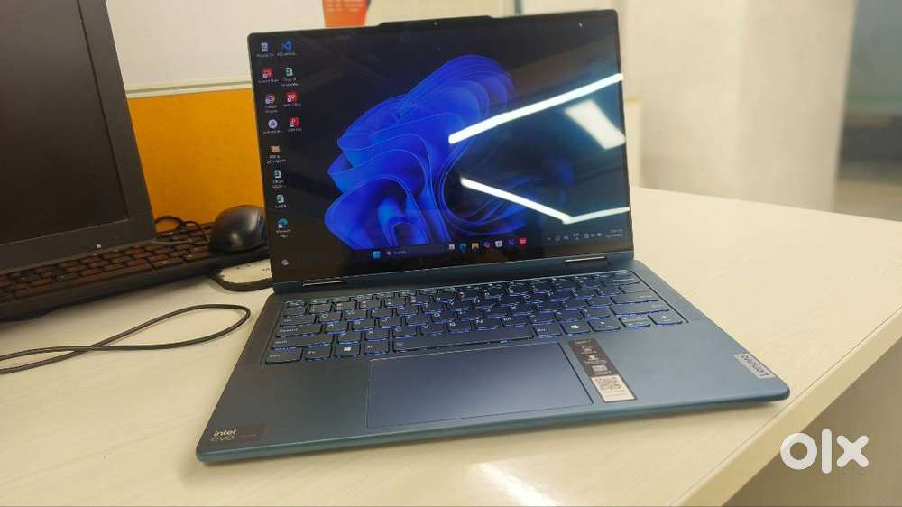 Lenovo Yoga 7i 2-in-1 – Ultra 5 – OLED Touch – 15 Days Used – 3 Yrs Wa