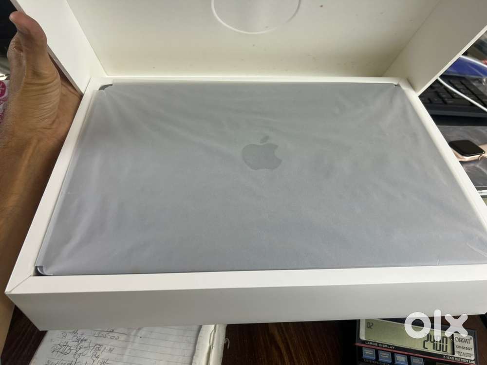 Apple Macbook Air