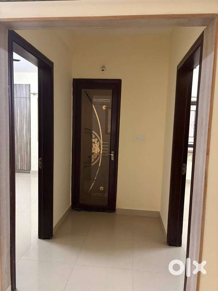 3BHK FLAT AVAILABLE FOR LEASE IN WHITEFILED