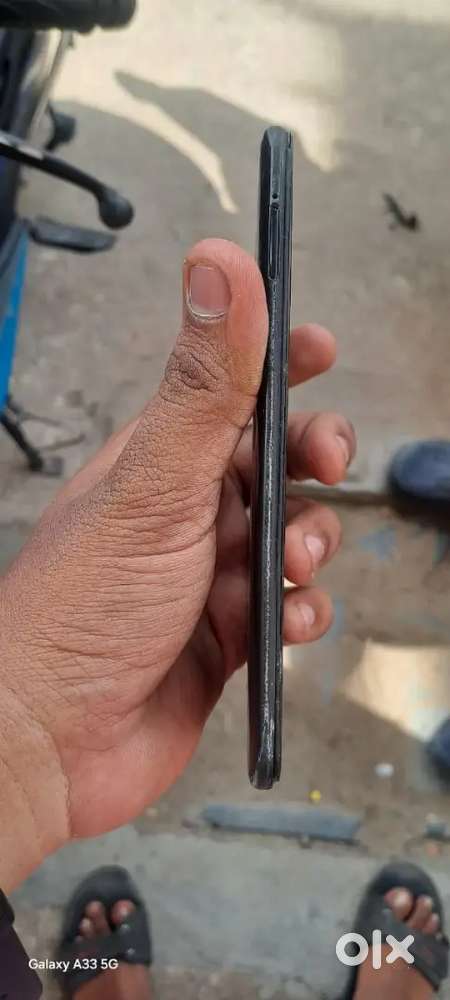 Vivo V7 3GB ram 32 gb Internal memory