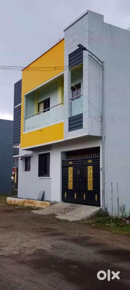 Premium Villa Plots for Sale in Redhills