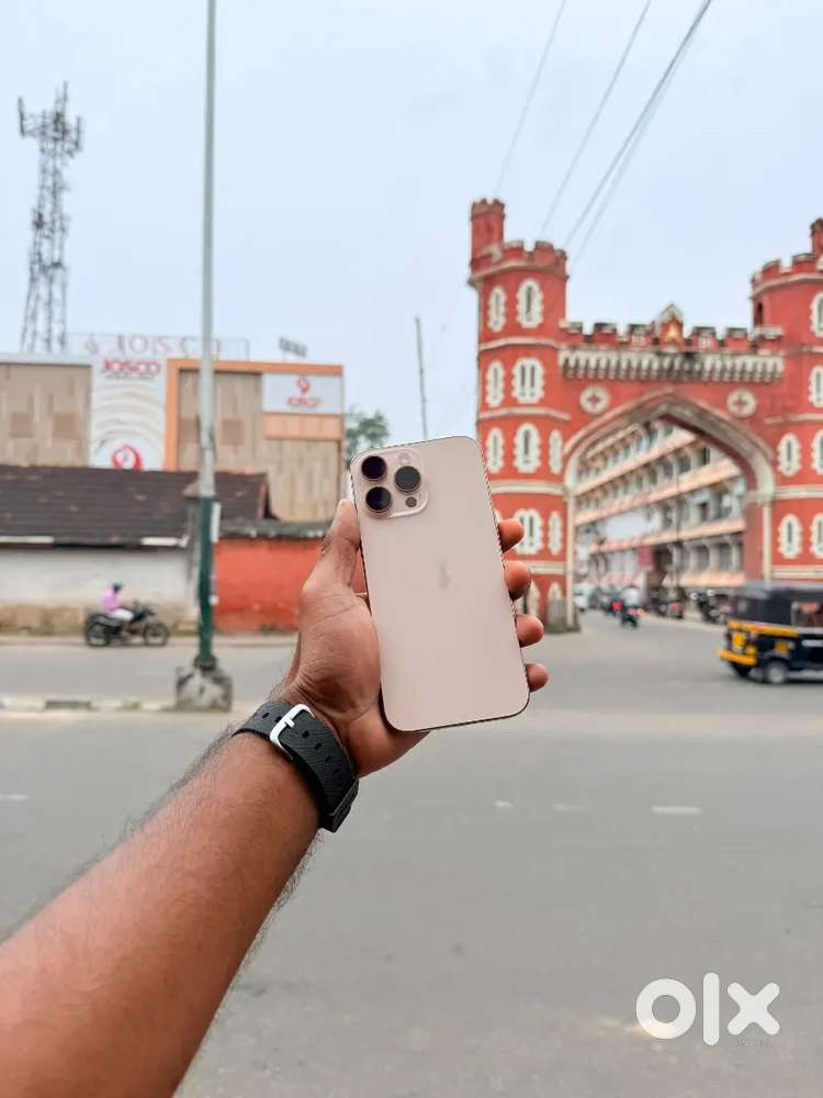 IPHONE 16 PRO MAX 256 GB  97 BH DESERT WARRANTY REMAINING