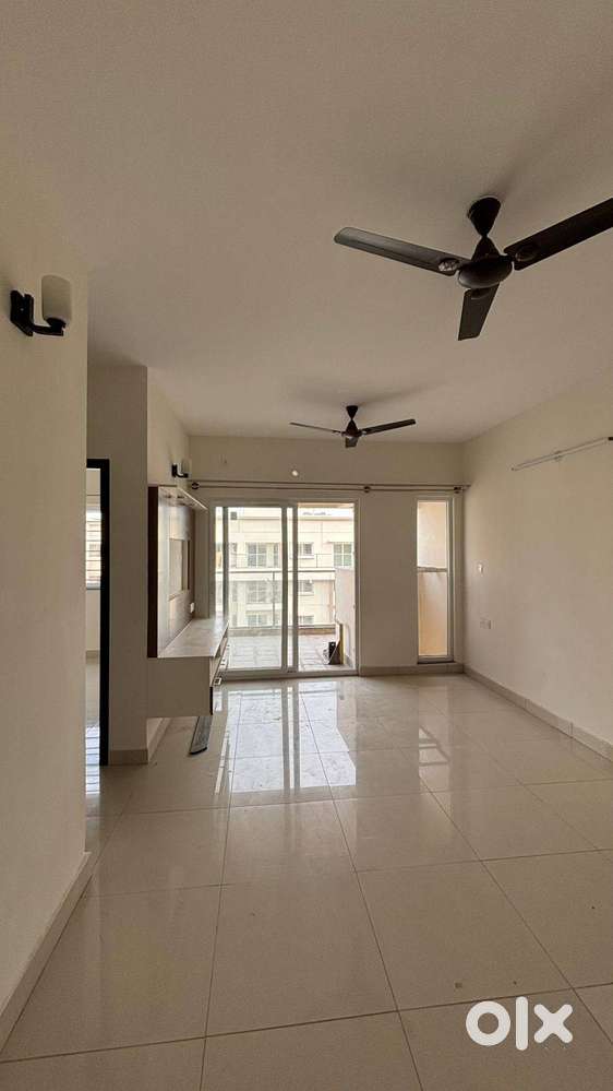 Spacious 3 BHK Apartment for Lease on Kodegehalli Main Road