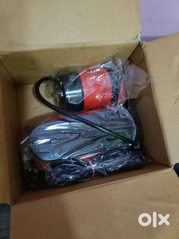 Brand new sewing machine with motor