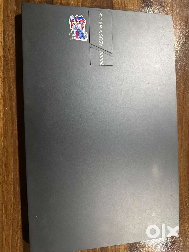 Asus Vivibook 16Gb Ram 256Gb expandable Ryzen 5 processor 2Gb Grap car