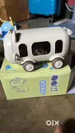 Bus shape water bottle