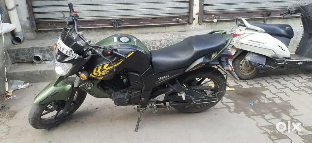 Yamaha FZs model 2014