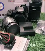 DSLR 200d with both the lens