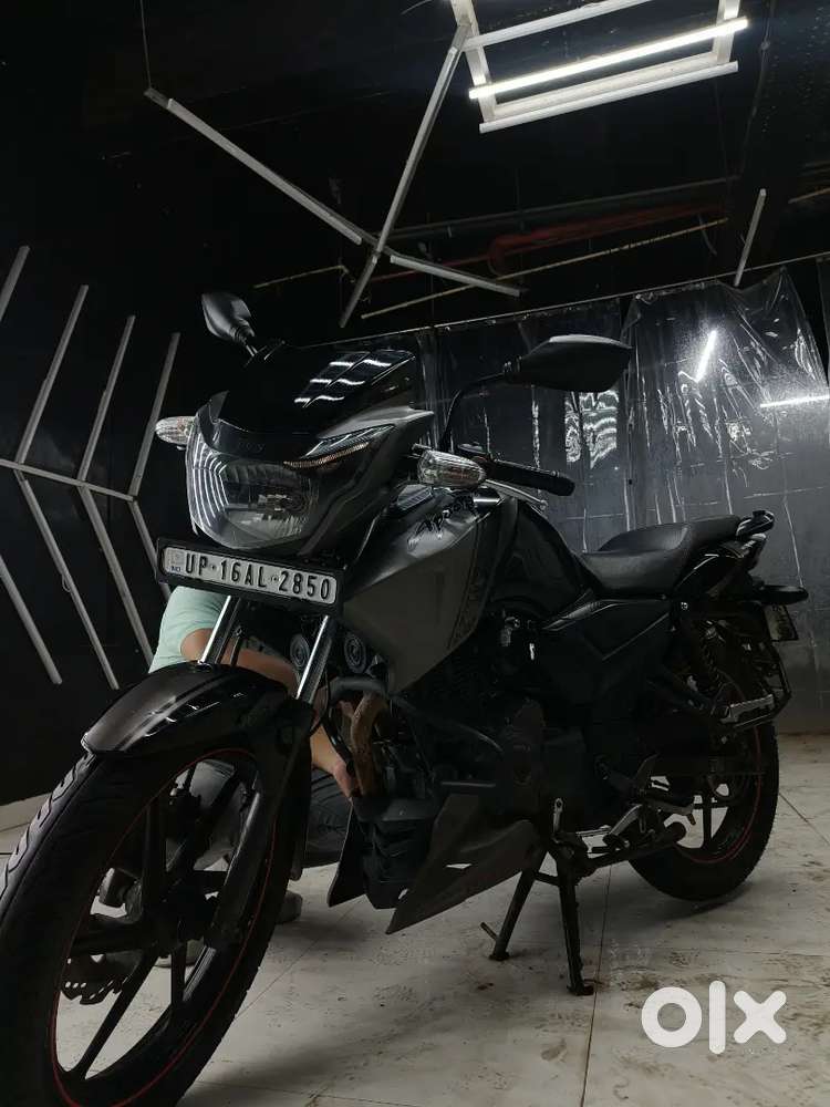Apache RTR 160 2012 model.