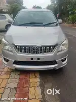 Toyota Innova 2.5 G (Diesel) 8 Seater BS IV, 2013, Diesel