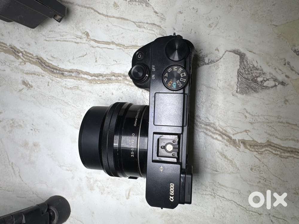 Sony alpha 6000