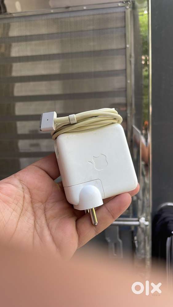 MacBook Air and Pro charger, original working condition