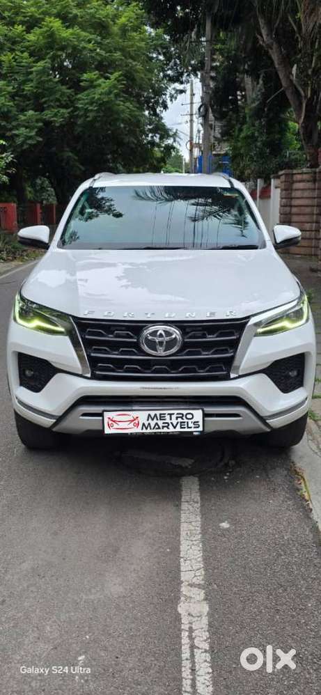 Toyota Fortuner 4X4 MT 2.8 Diesel, 2022, Diesel