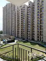 2BHK Unfurnished Society Apertment Available For Rent Near Cyber City