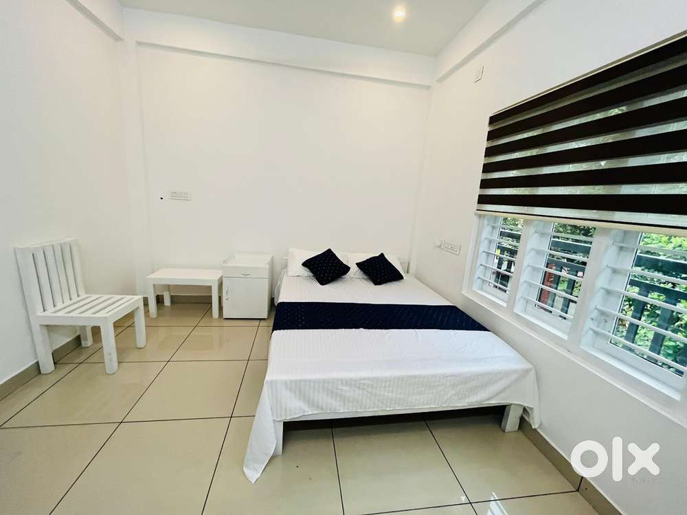 Room rent daily or monthly