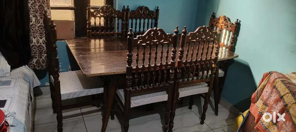 Dining table sale