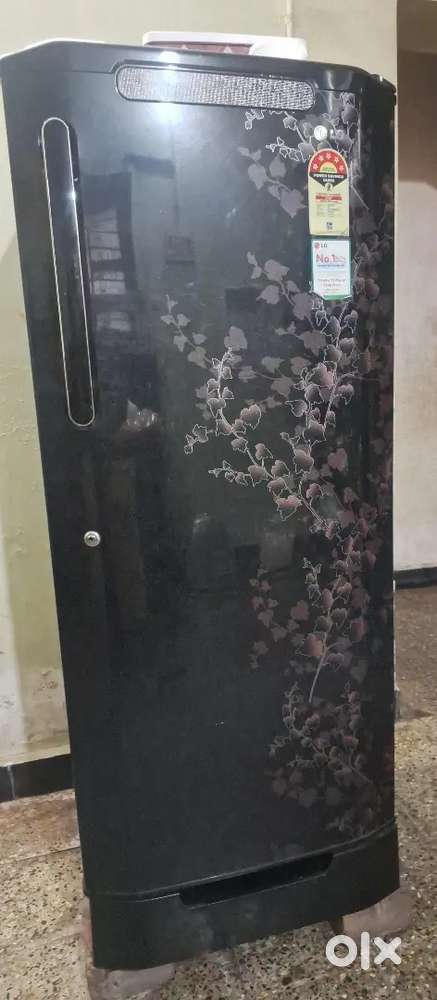 LG refrigerator