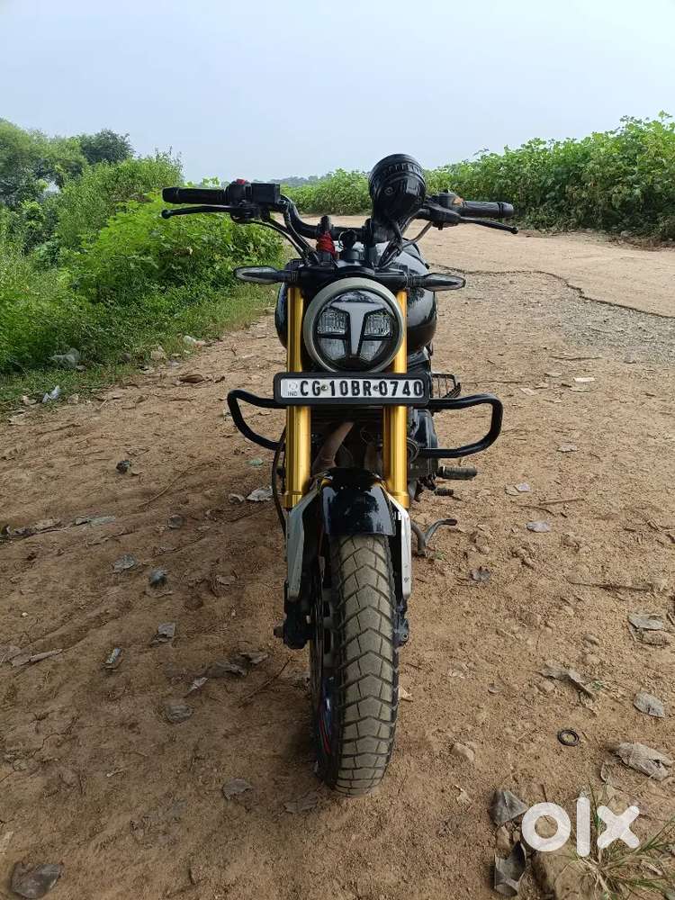 TVS Ronin model 2024 running only 17000 km