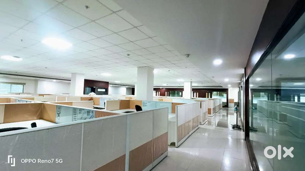 100 Workstations 10 Cabins 2 Conference plug and play office for Rent