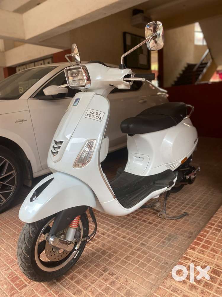 Vespa SXL125