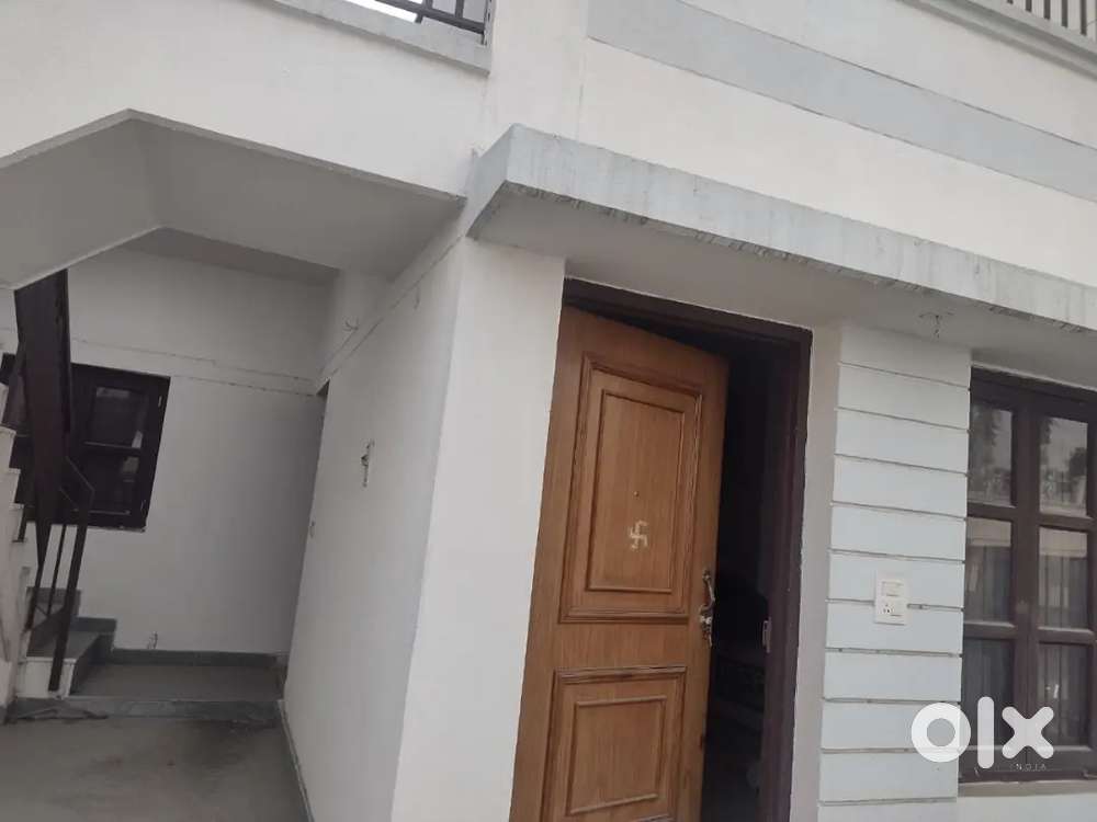 4 bhk independent house