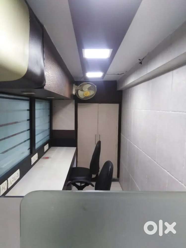 25 Sale executive required for travel agency in Central Kolkata