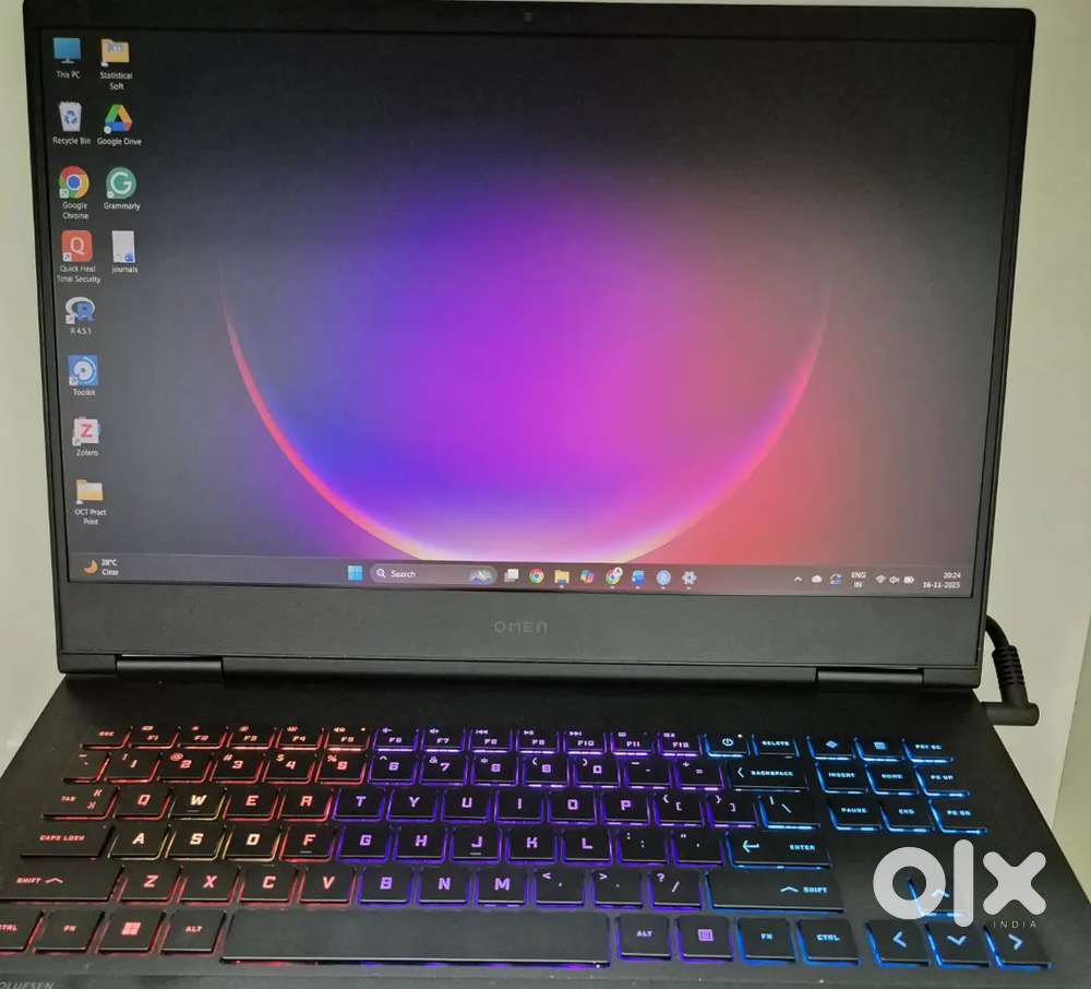HP Omen AMD Ryzen 7 Octa Core 7840HS